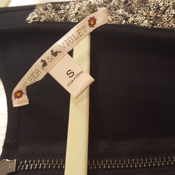 Chelsea + Violet Gold Sequin Body Con Dress - Picture 4 of 5